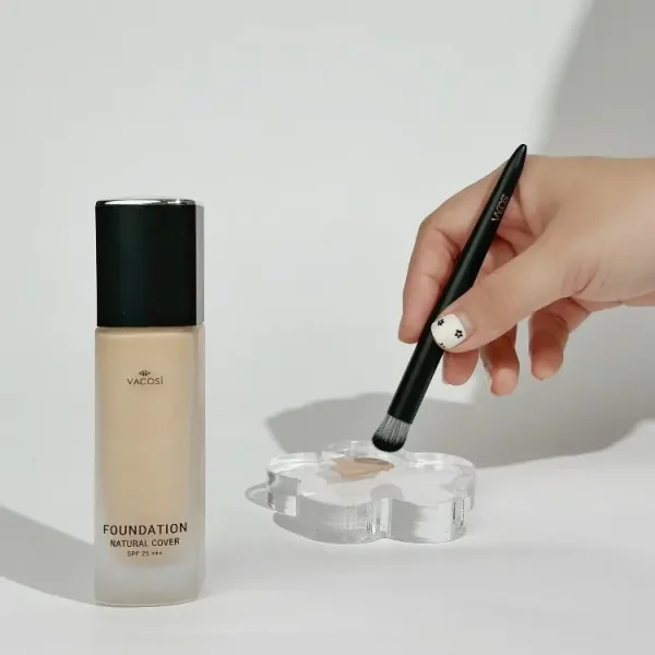 Cọ Đánh Nền Vacosi Đầu Dẹp Nhỏ F06 Foundation Brush - Hình ảnh 4